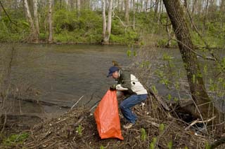 NR10CJTUMuskyCleanUp8301